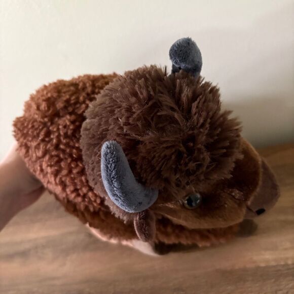 The Petting Zoo Large Brown Bison Buffalo Stuffed Animal Plush Toy 16" - Picture 7 of 11